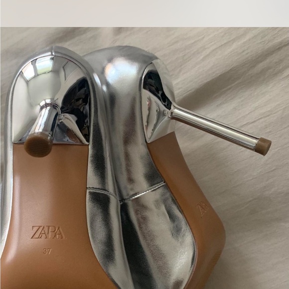 ZARA Silver Women's Heels - Picture 3 of 4